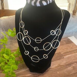 Elegant Gold Circle Necklace